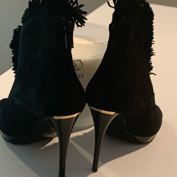 Authentic suede black Burberry boots - Picture 5 of 10
